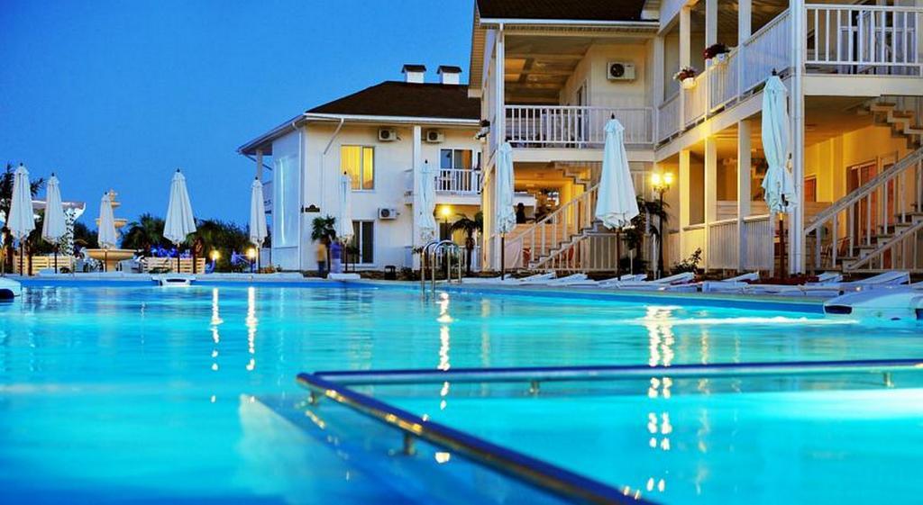 Goodzone Club Hotel Zatoka Exterior foto